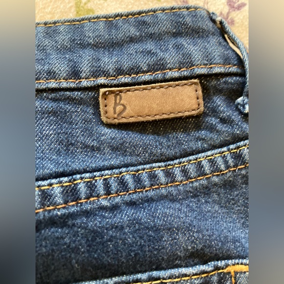 Boden denim skirt • UK brand • US Size 4 • EUC • beautifully made skirt - Picture 6 of 11